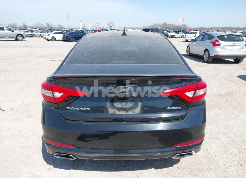Photo 16 of 2015 Hyundai Sonata SPORT (VIN 5NPE34AF7FH044273)
