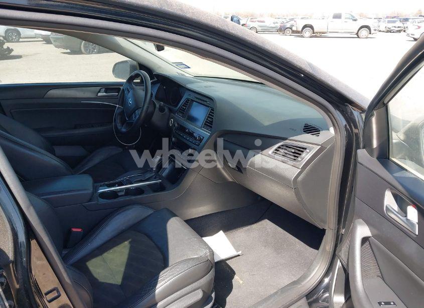 Photo 5 of 2015 Hyundai Sonata SPORT (VIN 5NPE34AF7FH044273)