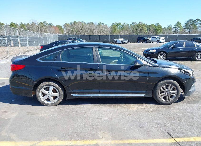 Photo 13 of 2015 Hyundai Sonata SPORT (VIN 5NPE34AF7FH072512)
