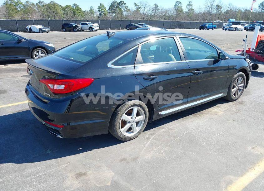 Photo 4 of 2015 Hyundai Sonata SPORT (VIN 5NPE34AF7FH072512)