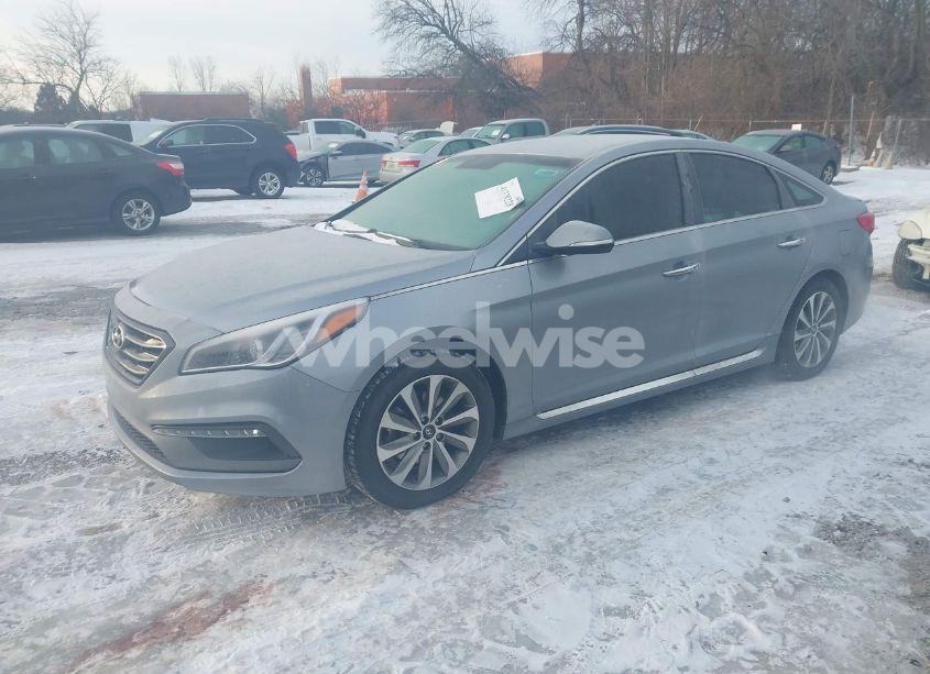 Photo 14 of 2015 Hyundai Sonata SPORT (VIN 5NPE34AF7FH073532)