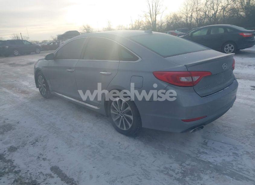Photo 3 of 2015 Hyundai Sonata SPORT (VIN 5NPE34AF7FH073532)