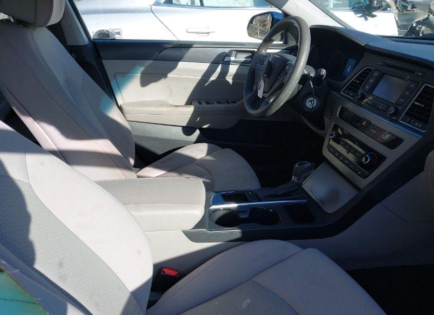 Photo 5 of 2015 Hyundai Sonata SPORT (VIN 5NPE34AF7FH091187)