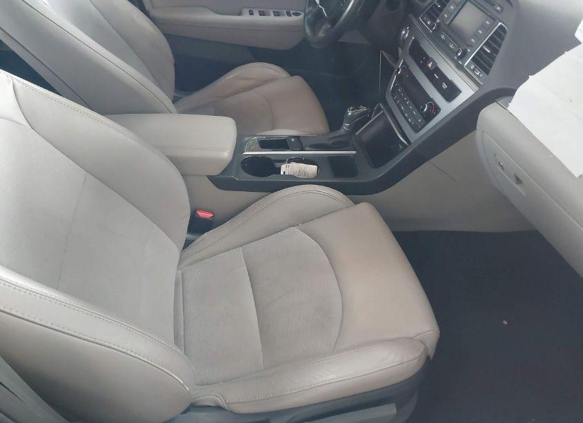 Photo 5 of 2015 Hyundai Sonata SPORT (VIN 5NPE34AF7FH091884)