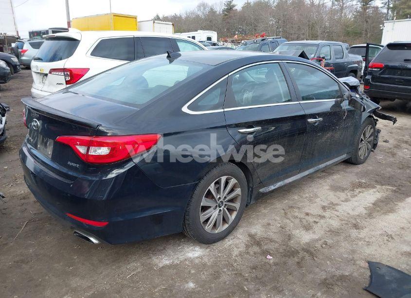 Photo 4 of 2015 Hyundai Sonata SPORT (VIN 5NPE34AF7FH092534)