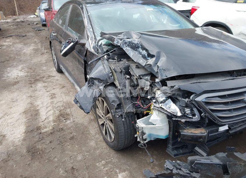 Photo 6 of 2015 Hyundai Sonata SPORT (VIN 5NPE34AF7FH092534)