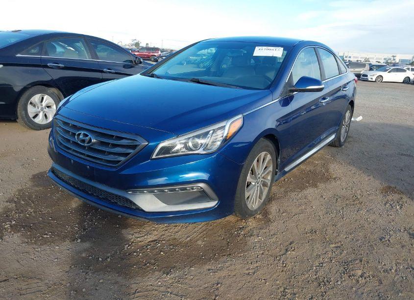 Photo 2 of 2015 Hyundai Sonata SPORT/LIMITED (VIN 5NPE34AF7FH110143)