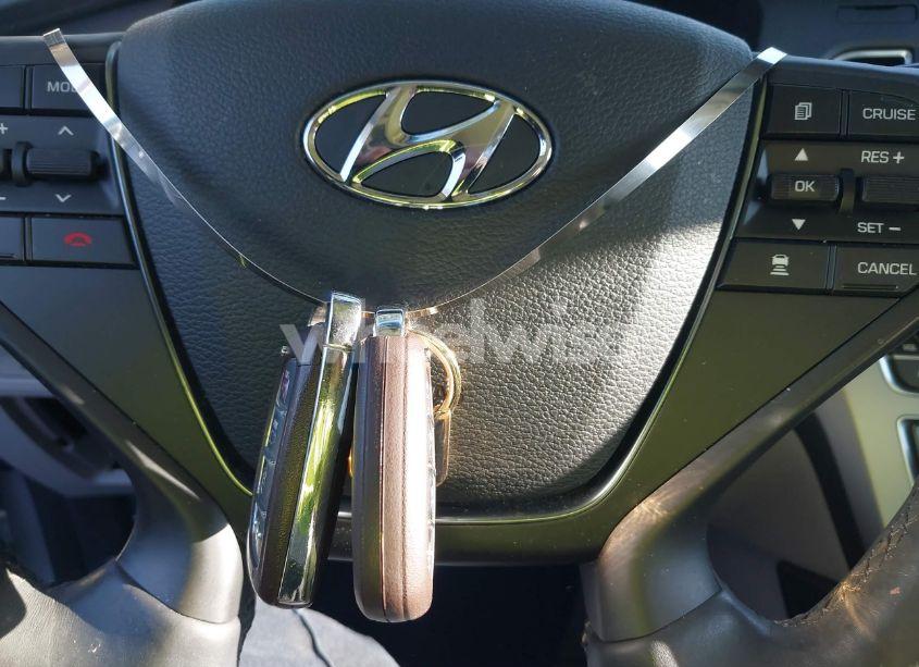 Photo 11 of 2015 Hyundai Sonata LIMITED (VIN 5NPE34AF7FH130974)