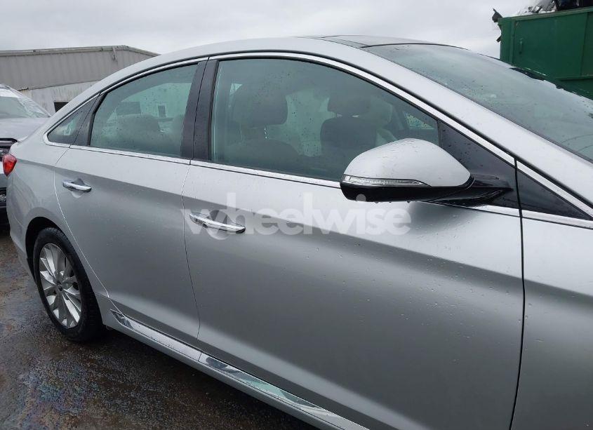 Photo 13 of 2015 Hyundai Sonata LIMITED (VIN 5NPE34AF7FH130974)