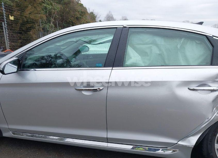 Photo 14 of 2015 Hyundai Sonata LIMITED (VIN 5NPE34AF7FH130974)