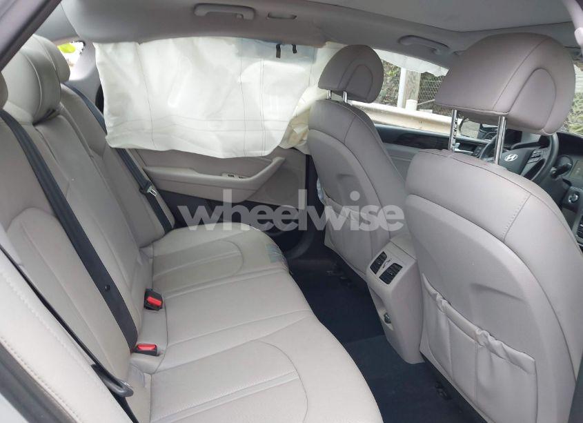 Photo 8 of 2015 Hyundai Sonata LIMITED (VIN 5NPE34AF7FH130974)