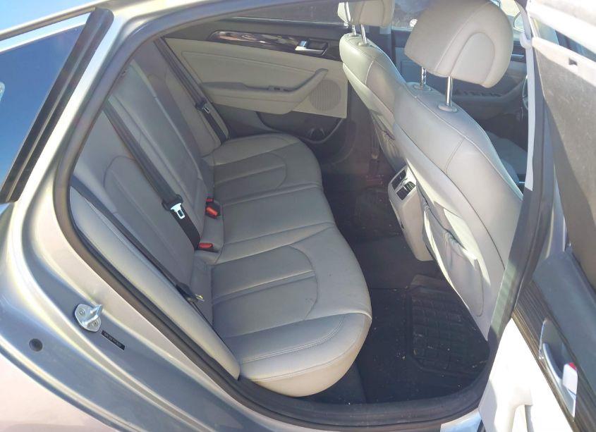 Photo 8 of 2015 Hyundai Sonata LIMITED (VIN 5NPE34AF7FH136001)