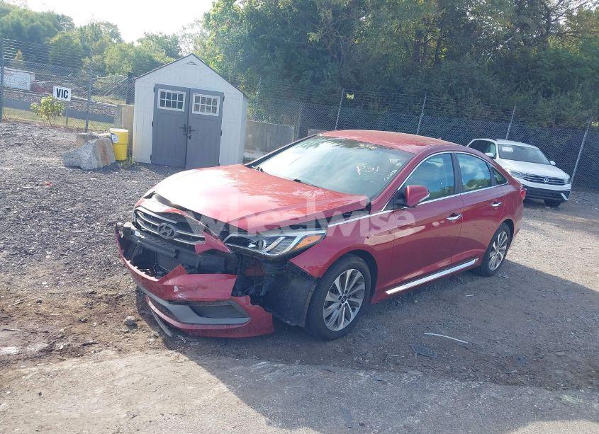Photo 2 of 2015 Hyundai Sonata SPORT (VIN 5NPE34AF7FH146348)