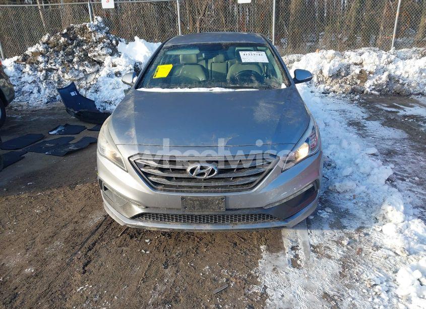 Photo 13 of 2015 Hyundai Sonata SPORT (VIN 5NPE34AF7FH169287)