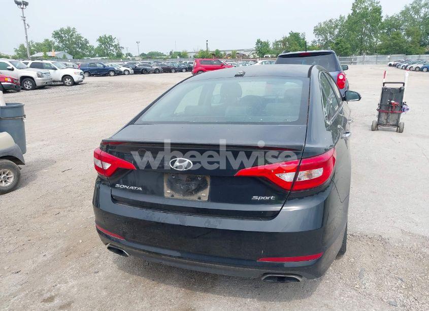 Photo 16 of 2015 Hyundai Sonata SPORT (VIN 5NPE34AF7FH193072)