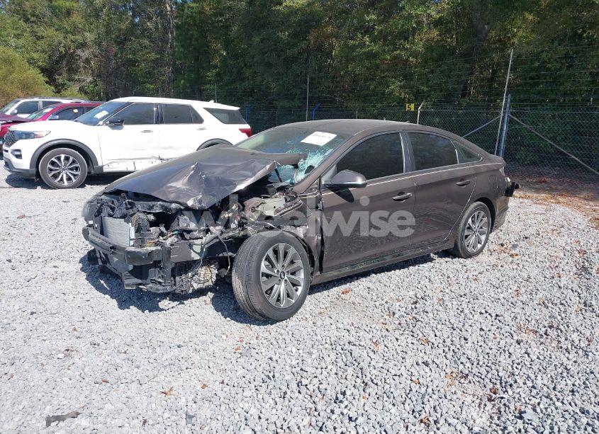Photo 2 of 2016 Hyundai Sonata SPORT (VIN 5NPE34AF7GH271528)