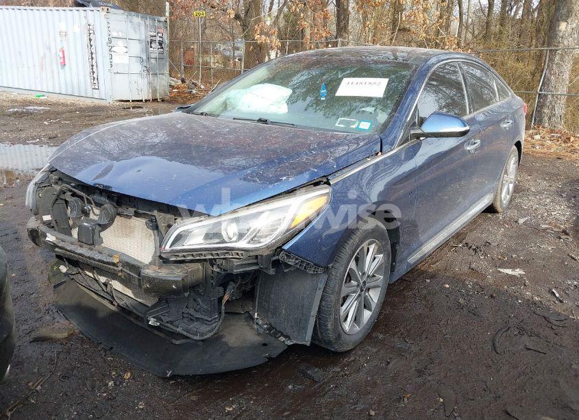Photo 2 of 2016 Hyundai Sonata LIMITED (VIN 5NPE34AF7GH281864)