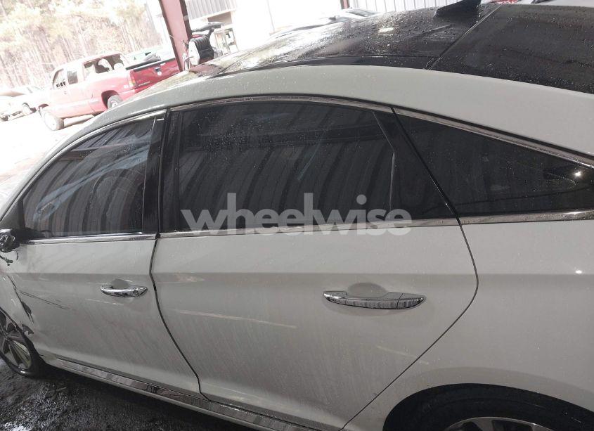 Photo 15 of 2016 Hyundai Sonata LIMITED (VIN 5NPE34AF7GH288877)