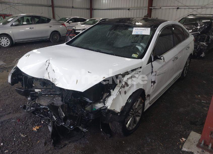 Photo 2 of 2016 Hyundai Sonata LIMITED (VIN 5NPE34AF7GH288877)