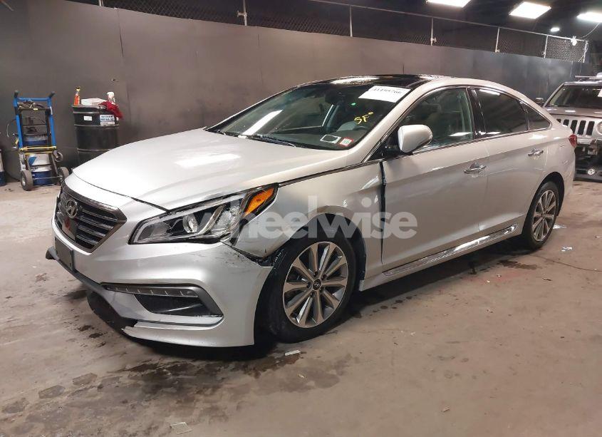 Photo 2 of 2016 Hyundai Sonata LIMITED (VIN 5NPE34AF7GH317200)
