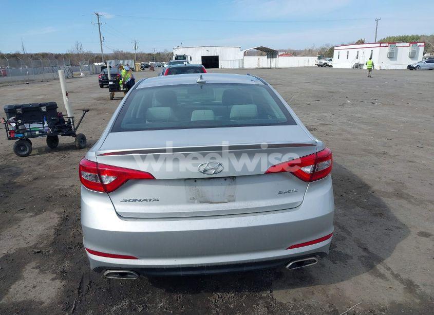 Photo 16 of 2016 Hyundai Sonata SPORT (VIN 5NPE34AF7GH333185)