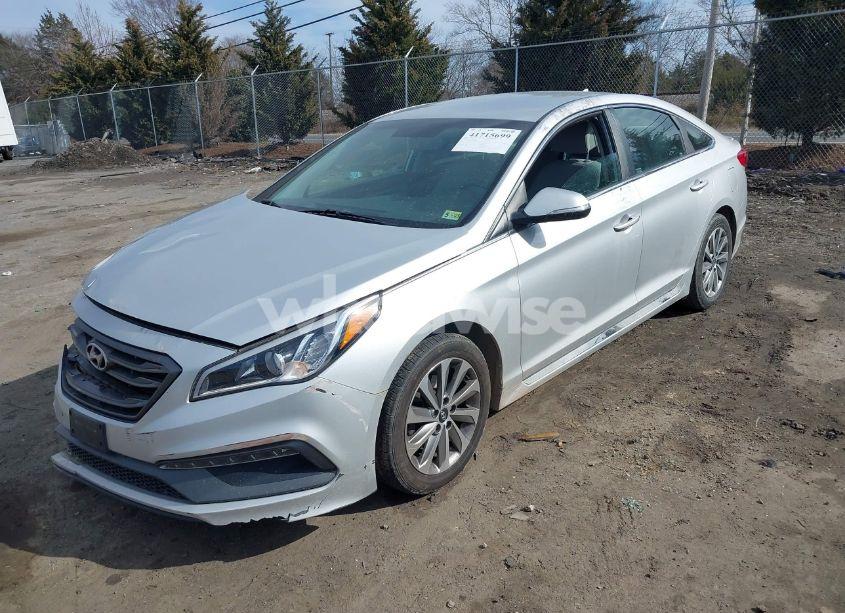 Photo 2 of 2016 Hyundai Sonata SPORT (VIN 5NPE34AF7GH333185)