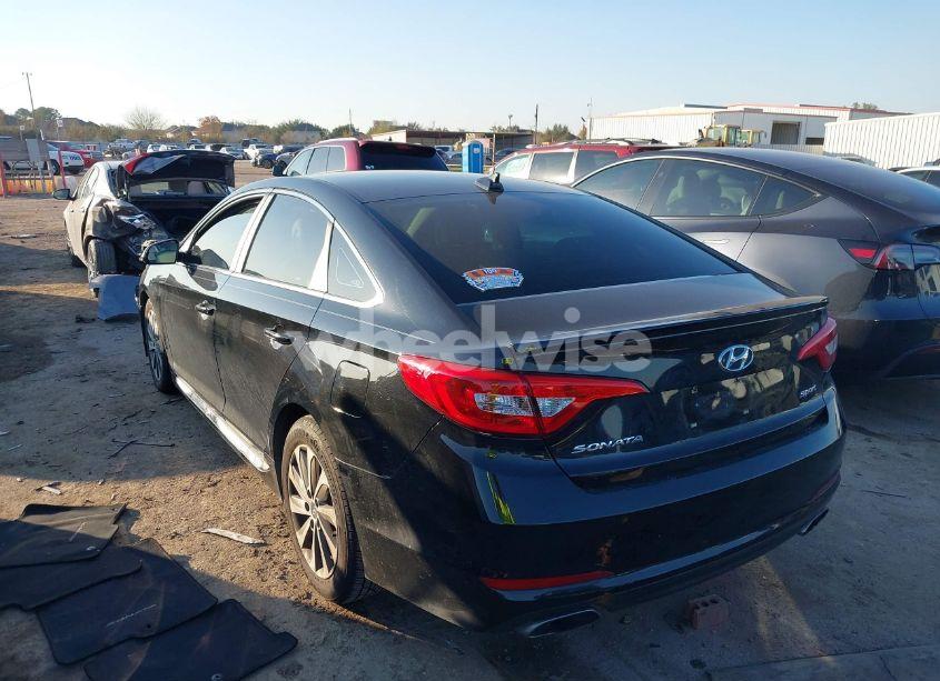 Photo 3 of 2016 Hyundai Sonata SPORT (VIN 5NPE34AF7GH333512)