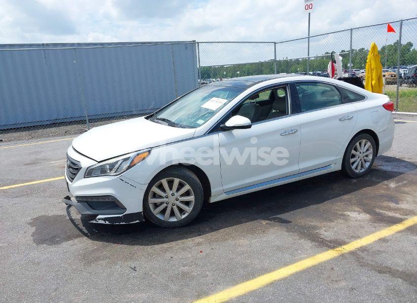 Photo 2 of 2016 Hyundai Sonata LIMITED (VIN 5NPE34AF7GH341805)