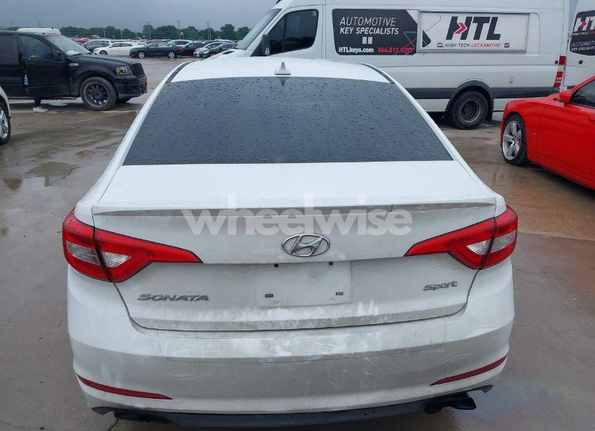 Photo 16 of 2016 Hyundai Sonata SPORT (VIN 5NPE34AF7GH349130)