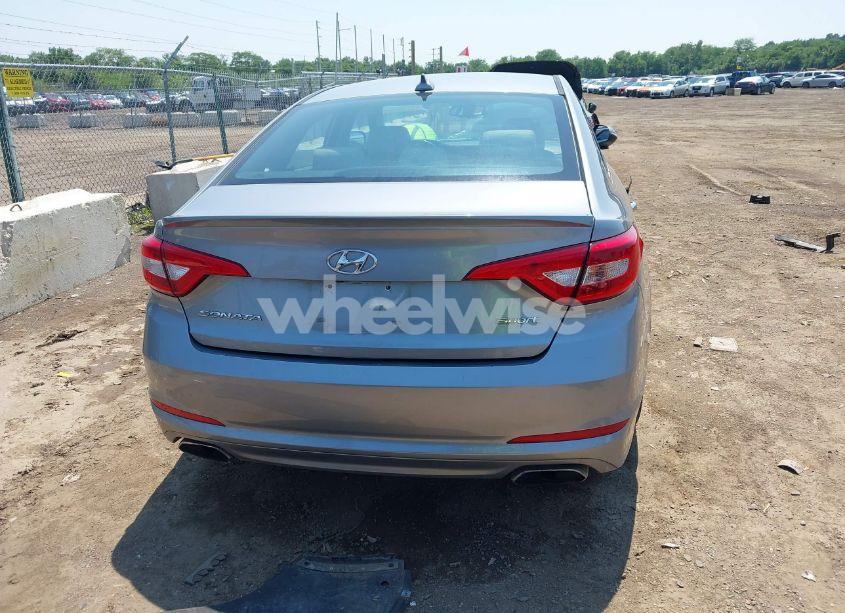 Photo 16 of 2016 Hyundai Sonata SPORT (VIN 5NPE34AF7GH391975)