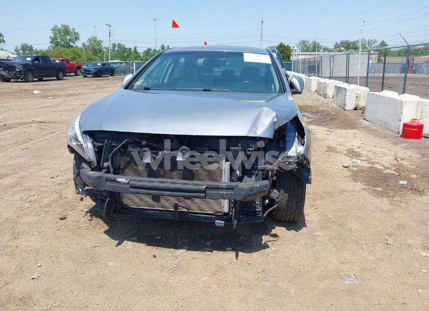 Photo 6 of 2016 Hyundai Sonata SPORT (VIN 5NPE34AF7GH391975)