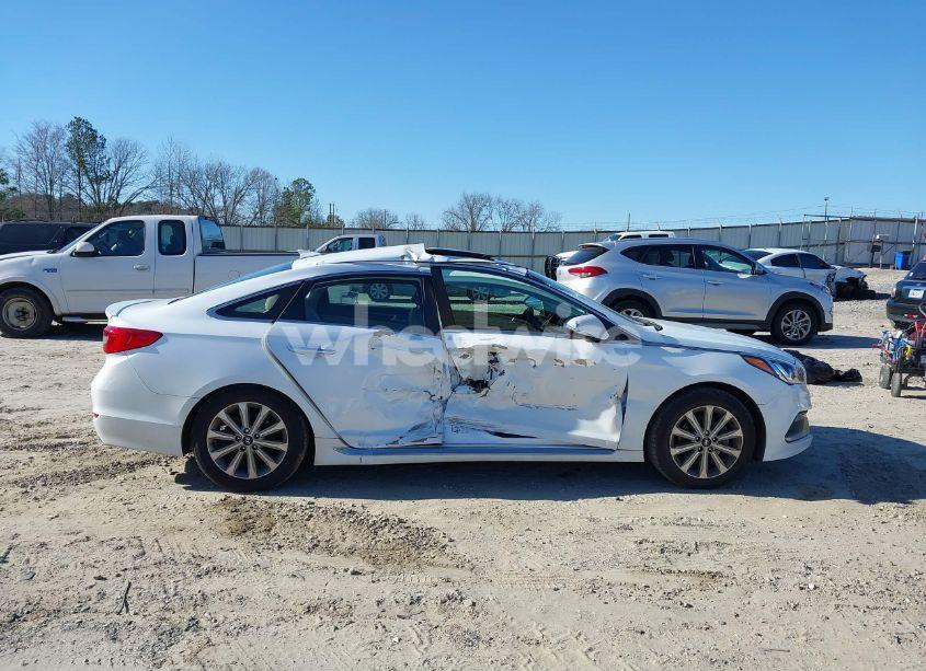 Photo 13 of 2016 Hyundai Sonata LIMITED (VIN 5NPE34AF7GH406121)