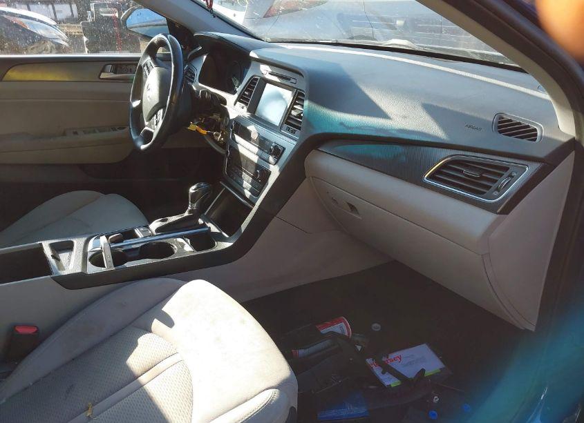 Photo 5 of 2016 Hyundai Sonata SPORT (VIN 5NPE34AF7GH424487)
