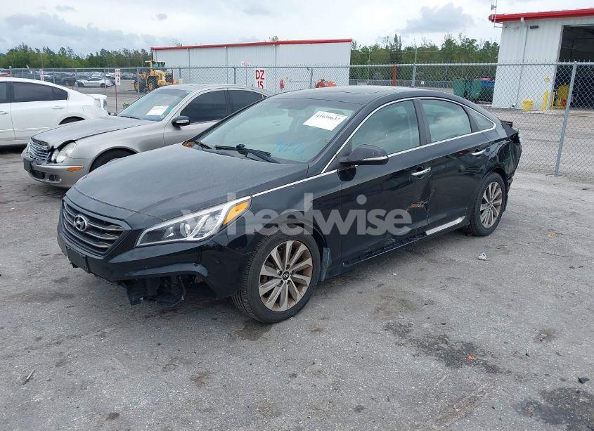 Photo 2 of 2017 Hyundai Sonata SPORT (VIN 5NPE34AF7HH498283)
