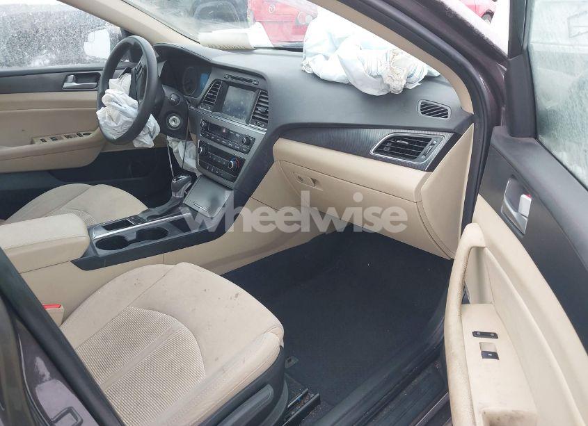 Photo 5 of 2017 Hyundai Sonata SPORT (VIN 5NPE34AF7HH521352)