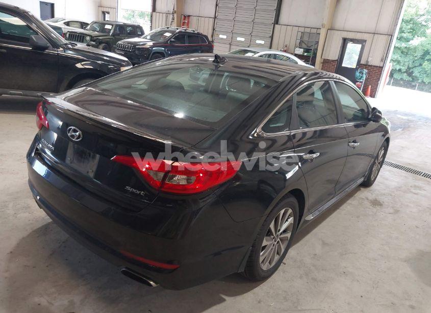 Photo 4 of 2017 Hyundai Sonata SPORT (VIN 5NPE34AF7HH552083)