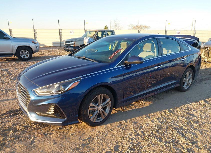 Photo 2 of 2018 Hyundai Sonata SEL (VIN 5NPE34AF7JH611350)