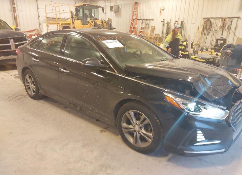 2018 Hyundai Sonata LIMITED (VIN 5NPE34AF7JH611638) main photo
