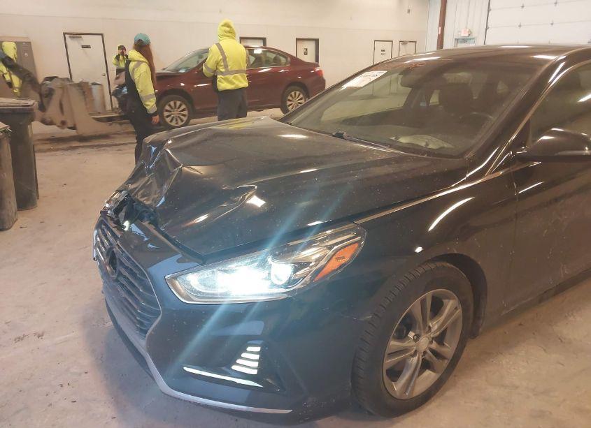 Photo 6 of 2018 Hyundai Sonata LIMITED (VIN 5NPE34AF7JH611638)