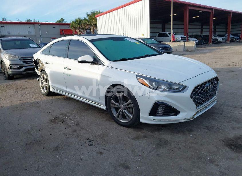 2018 Hyundai Sonata SPORT (VIN 5NPE34AF7JH649709) main photo