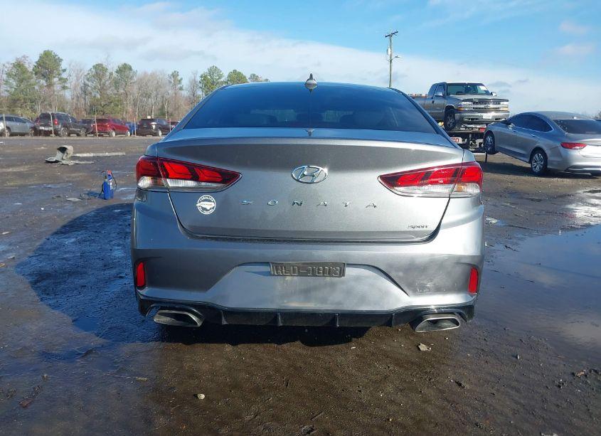 Photo 17 of 2018 Hyundai Sonata SPORT (VIN 5NPE34AF7JH657230)