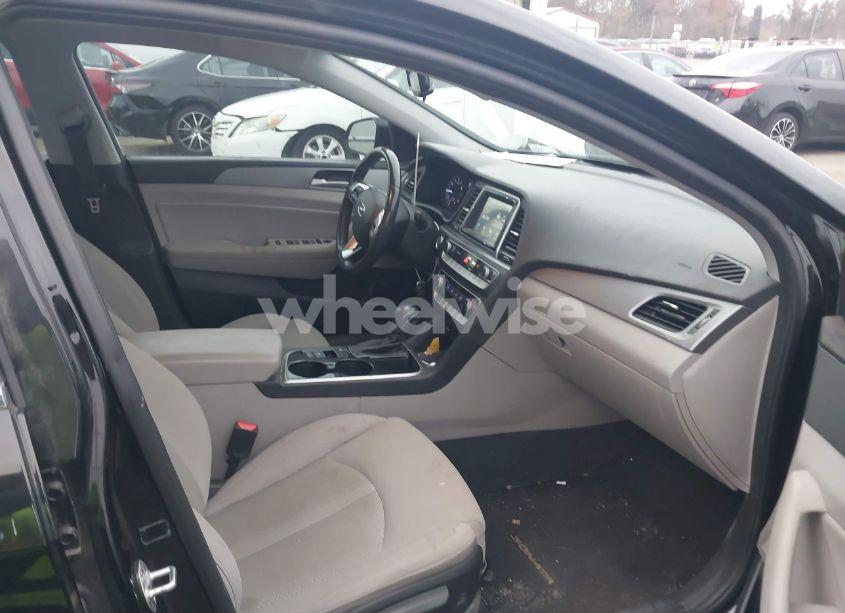 Photo 5 of 2018 Hyundai Sonata SEL (VIN 5NPE34AF7JH657986)