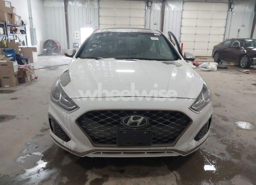 Photo 12 of 2018 Hyundai Sonata SPORT (VIN 5NPE34AF7JH662945)