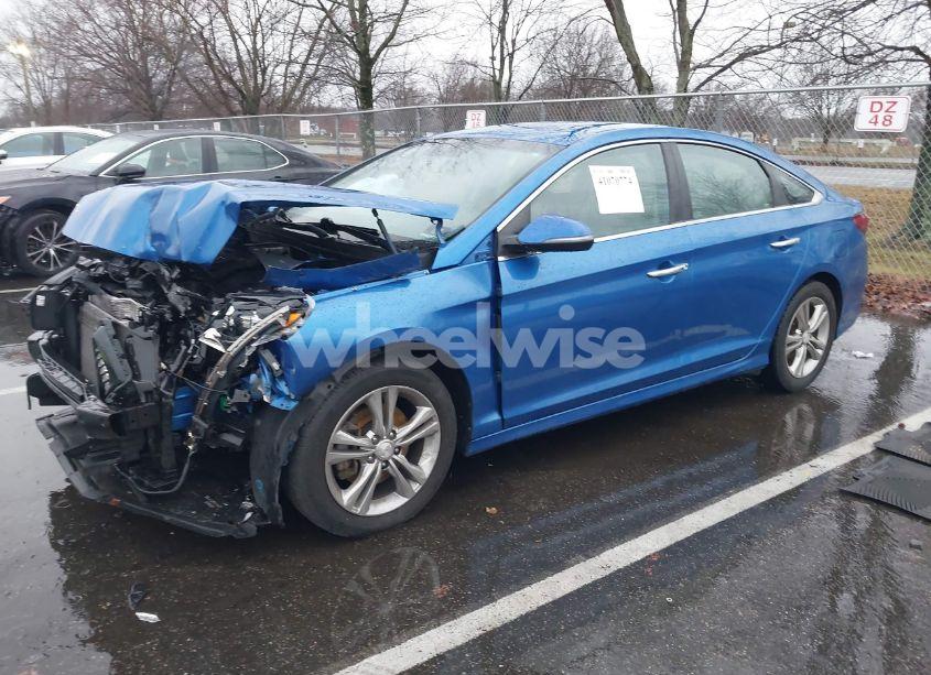 Photo 2 of 2019 Hyundai Sonata SEL (VIN 5NPE34AF7KH733384)