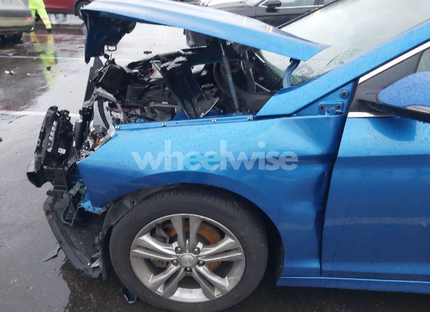 Photo 6 of 2019 Hyundai Sonata SEL (VIN 5NPE34AF7KH733384)