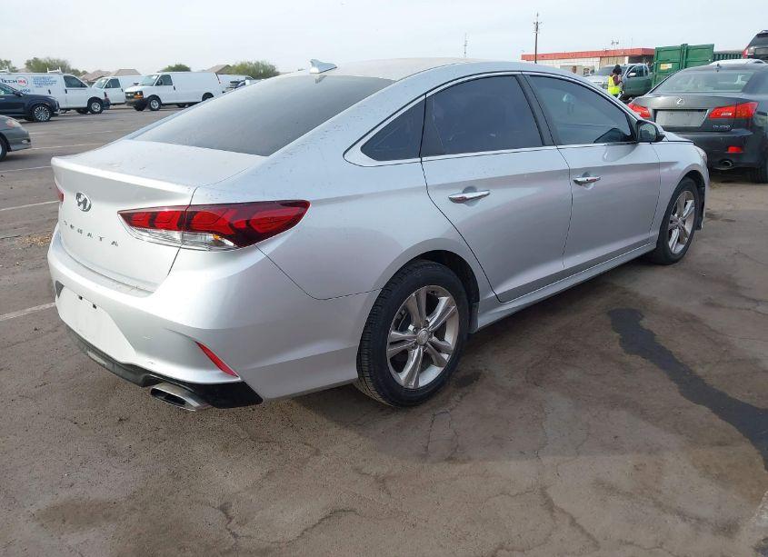 Photo 4 of 2019 Hyundai Sonata SEL (VIN 5NPE34AF7KH744143)