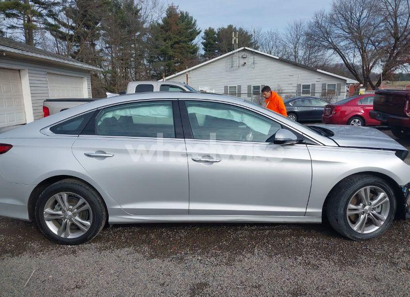 Photo 14 of 2019 Hyundai Sonata LIMITED (VIN 5NPE34AF7KH775439)