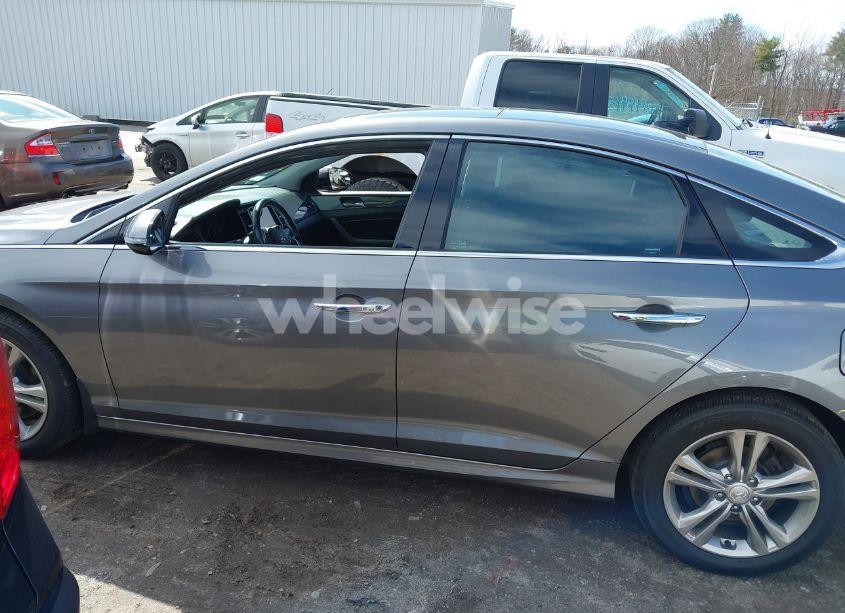 Photo 14 of 2019 Hyundai Sonata LIMITED (VIN 5NPE34AF7KH781838)