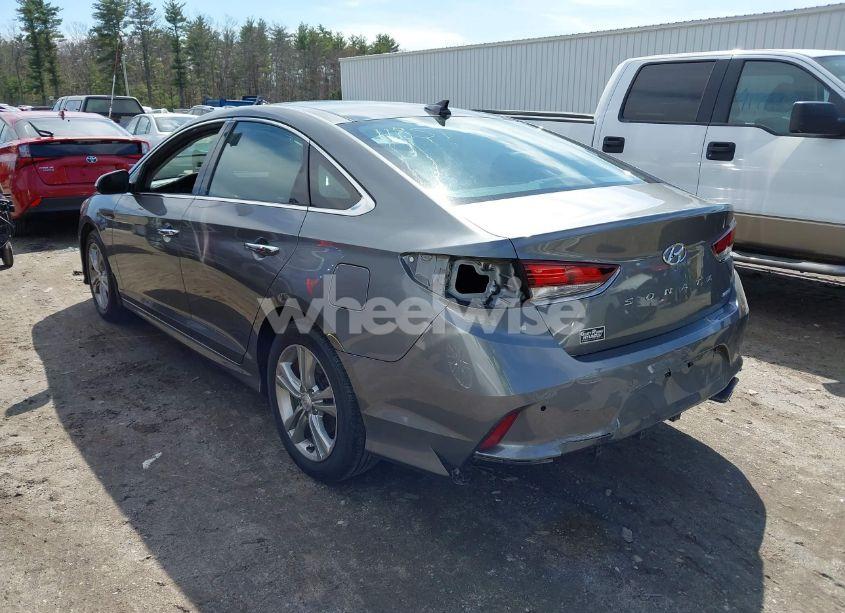 Photo 3 of 2019 Hyundai Sonata LIMITED (VIN 5NPE34AF7KH781838)