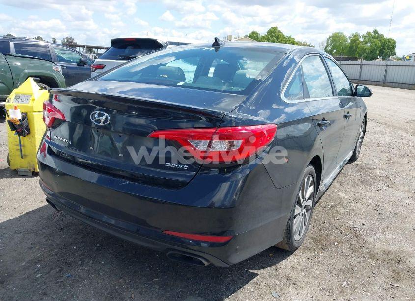 Photo 4 of 2015 Hyundai Sonata SPORT (VIN 5NPE34AF8FH020435)